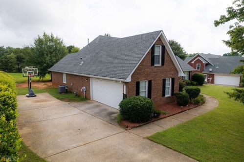 1479 Elena Dr, Mcdonough, GA 30253-7395