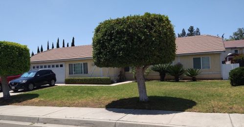 1002 Sunset Cir, Rialto, CA 92376-2317