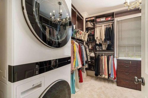 3225 Jett Ferry Ct, Atlanta GA  30350-5415 exterior