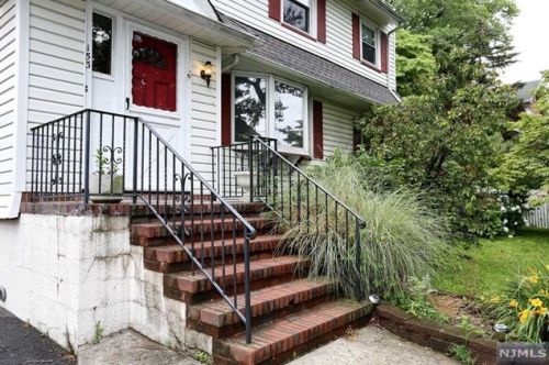 153 Oakwood Ave, Bogota, NJ 07603-1721