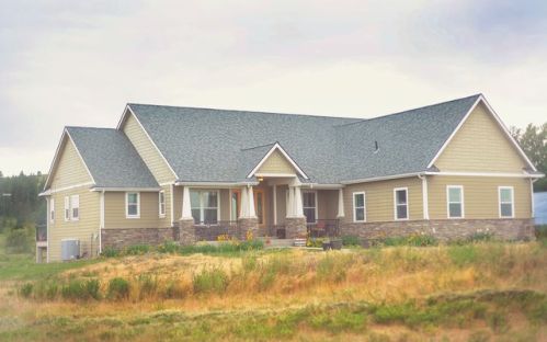 9011 Medifor Rd, Amber, WA 99004-9228