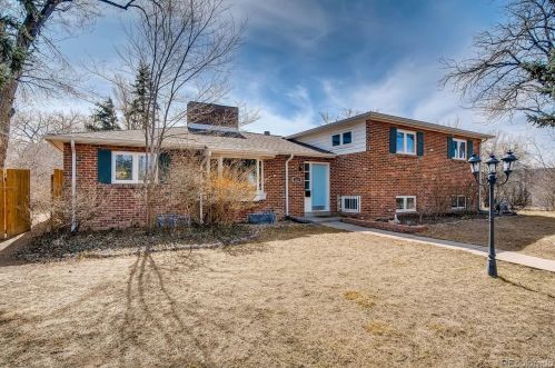 2420 Fairfax Dr, Denver, CO 80222-6210