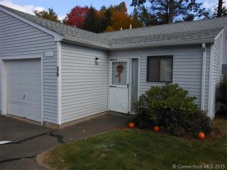 26 Knoll Ln, Simsbury, CT 06089-9685