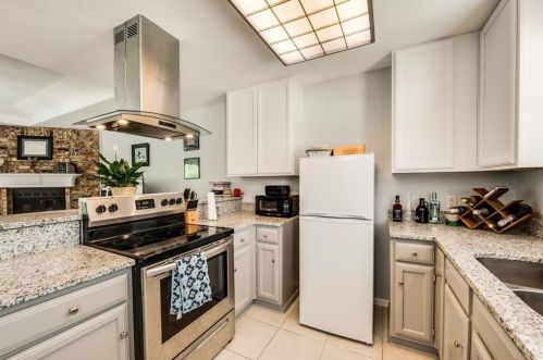 5924 Fair Wind St, Fort Worth TX  76135-2014 exterior