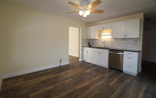 4432 6 Ave, Gary IN 46403-2713 exterior