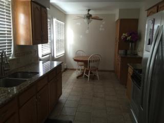 14743 Terryknoll Dr, Whittier CA  90604-1309 exterior
