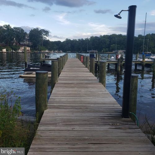 583 Jumpers Hole Rd, Severna Park MD  21146-2637 exterior