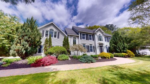 36 Jewell St, Mere Point, ME 04011-7749