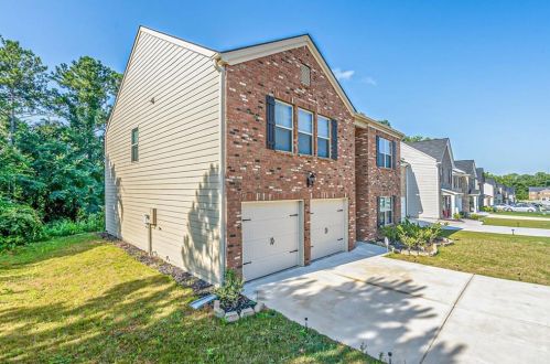 6482 Beaver Creek Trl, Atlanta, GA 30349-4196