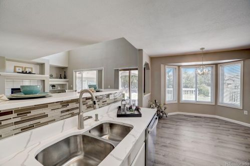 5201 Genoa Way, Aurora CO 80013-6295 exterior