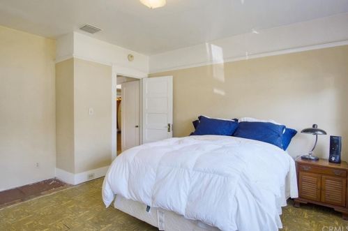 610 Lomita Ave, Glendale CA  91205-2233 exterior
