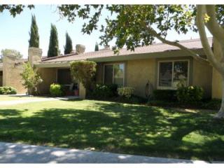 517 Sydnor Ave, Ridgecrest, CA 93555-3142
