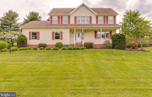 861 Marlowe Rd, Charles Town, WV 25414-5824