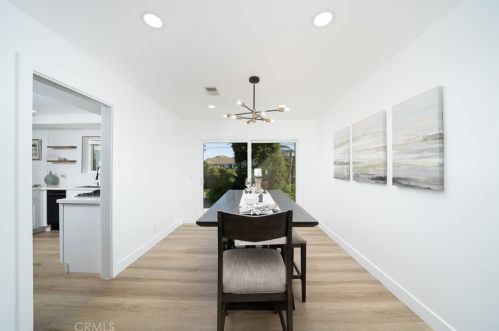 1506 Tonia Ct, Anaheim CA  92802-3922 exterior