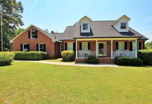 1820 Old Conyers Rd, Stockbridge, GA 30281-2139