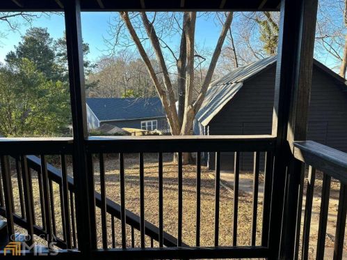 459 Moreland Way, Atlanta GA  30354-1131 exterior