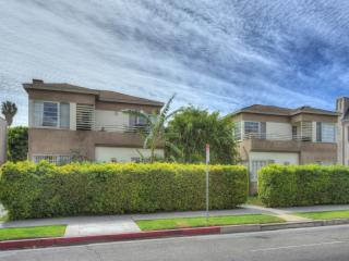 8672 Olympic Blvd, Los Angeles, CA 90035-1913
