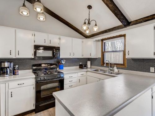 1911 Grant Rd, Saint Paul MN  55112 exterior