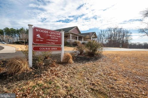 606 Mt Pleasant Dr, Locust Grove VA  22508-5112 exterior