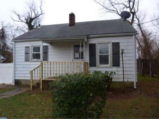 1339 Maple Dr, Vineland, NJ 08360-3392