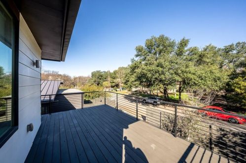 203 46th St, Austin TX  78751-3018 exterior