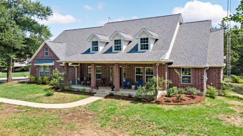 1454 Riata Ct, Bryan, TX 77808-5031