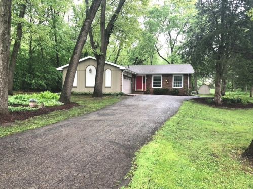 859 Hann Ave, Nelson, IL 61021-9019