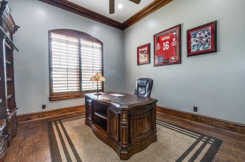 635 Mnr Dr, Argyle TX 76226-5920 exterior