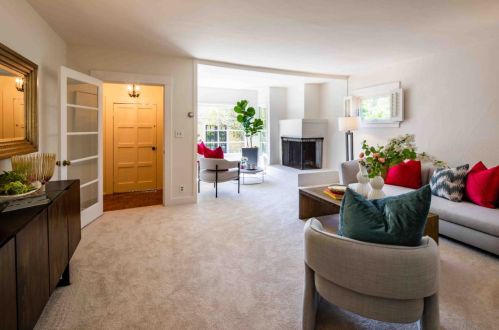 2129 Emerson St, Palo Alto, CA 94301-3922