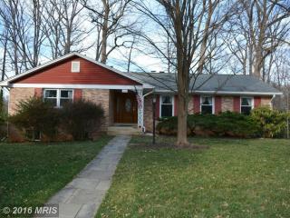 8808 Delfield Ln, Fairfax, VA 22031-1407