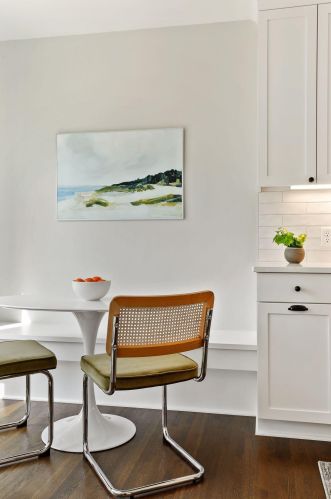 2106 Highland Pkwy, Saint Paul MN  55116-1311 exterior