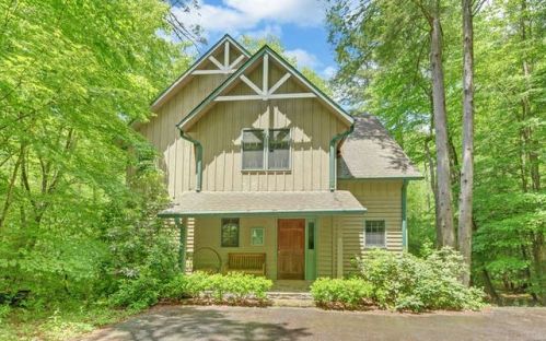 274 Cooper Creek Dr, Suches, GA 30572-4055