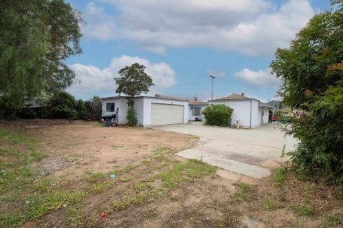 2411 Mission Ave, Escondido, CA 92027-1251