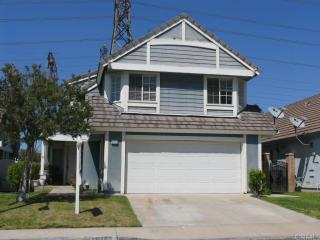 16260 Valleyvale Dr, Fontana CA  92337-0834 exterior