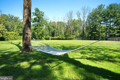 12 Nelson Ridge Rd, Princeton NJ  08540-7436 exterior