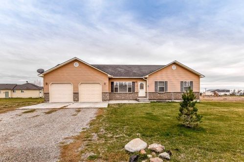 3734 10, Labelle, ID 83442-5737