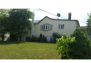 227 Summit Ave, Perth Amboy, NJ 08863-1835