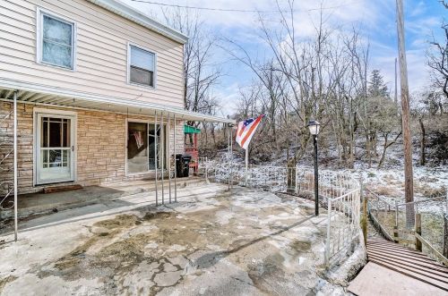 1216 Carson Ave, Cincinnati OH  45215-3122 exterior