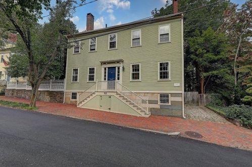 92 Williams St, Providence, RI 02906-1031