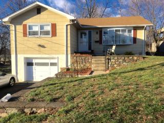 23 Freneau Rd, Parsippany, NJ 07054-2665
