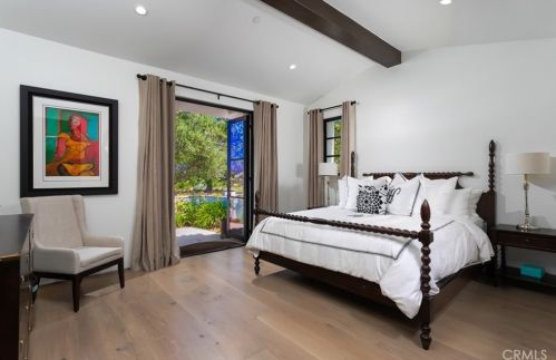 20 Black Falcon, Irvine CA  92603-0420 exterior