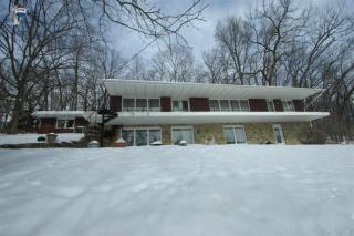 1128 Etnyre Ter, Oregon, IL 61061-9304