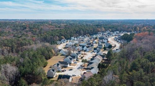 50 Artie Ct, Oxford, GA 30054-4135