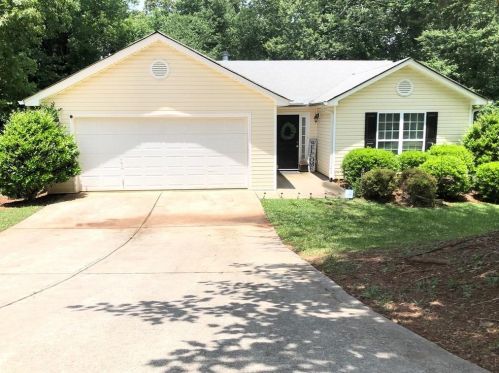 341 Ivy Hills Cir, Mount Airy, GA 30563-4131