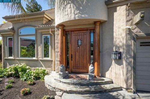 42 Foxcroft Pl, San Ramon, CA 94583-3121