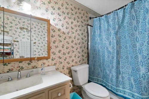 200 Blisard Rd, Webberville TX 78621-5018 exterior