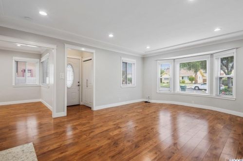 1925 Vassar St, Glendale CA  91204-2926 exterior