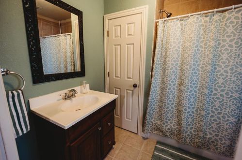 800 Morgan St, Angleton TX 77515-4722 exterior