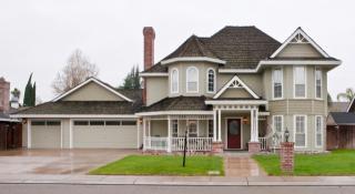 419 Wells Ln, Ripon, CA 95366-2213