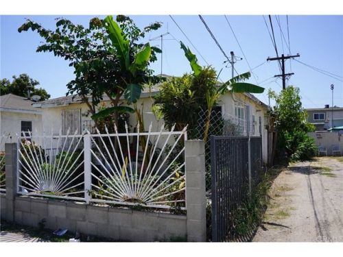 10827 Burin Ave, Inglewood, CA 90304-2331
